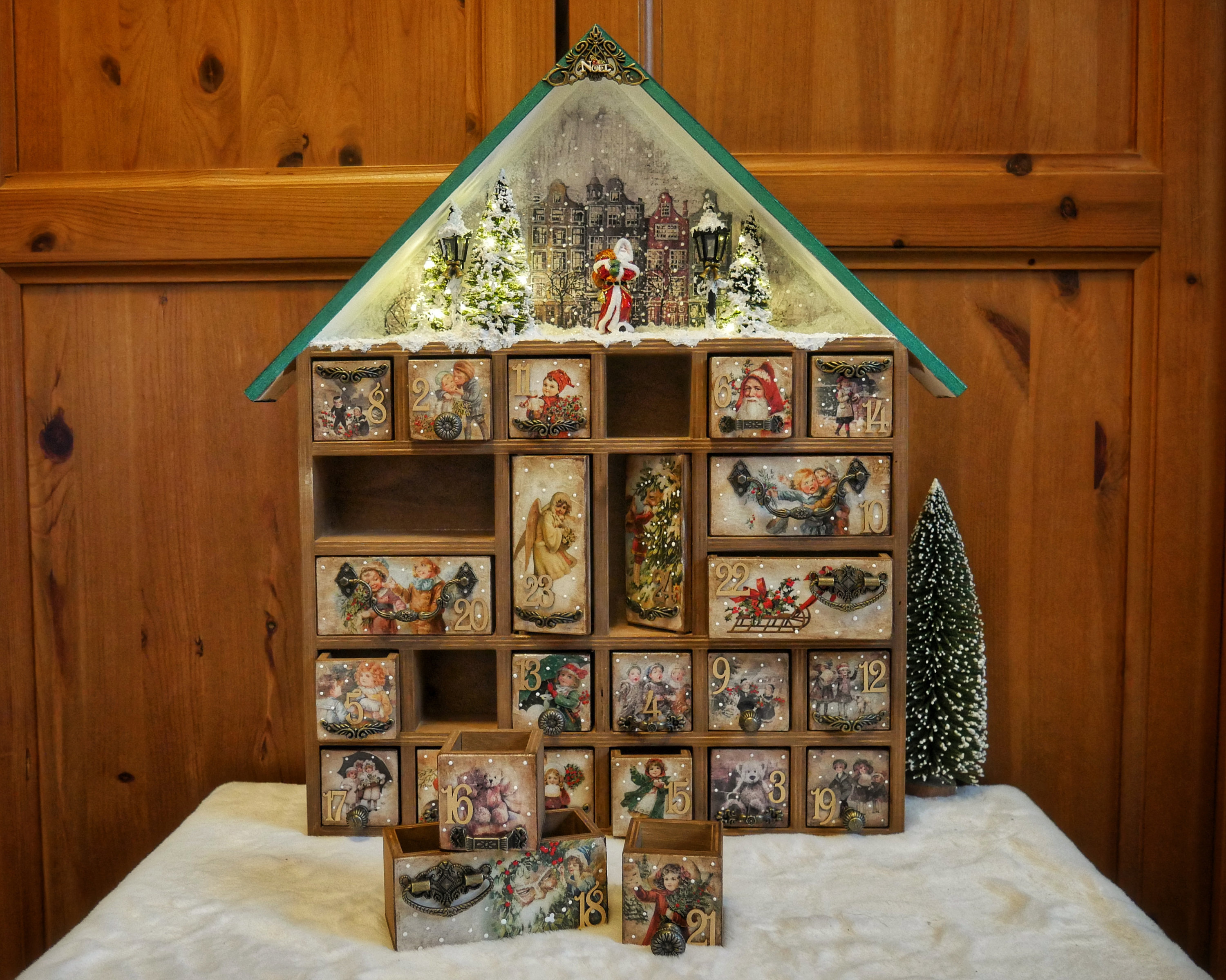 Handmade wooden advent calendar,christmas house with drawers,decoupage xmas ornament,led light scene,santa claus diorama,old style