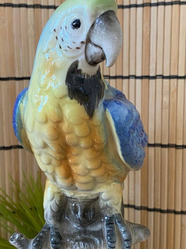 Parrot blue - vintage parrot - Florida retro decor - porcelain parrot - parrot figurine - beach decor - tropical parrot