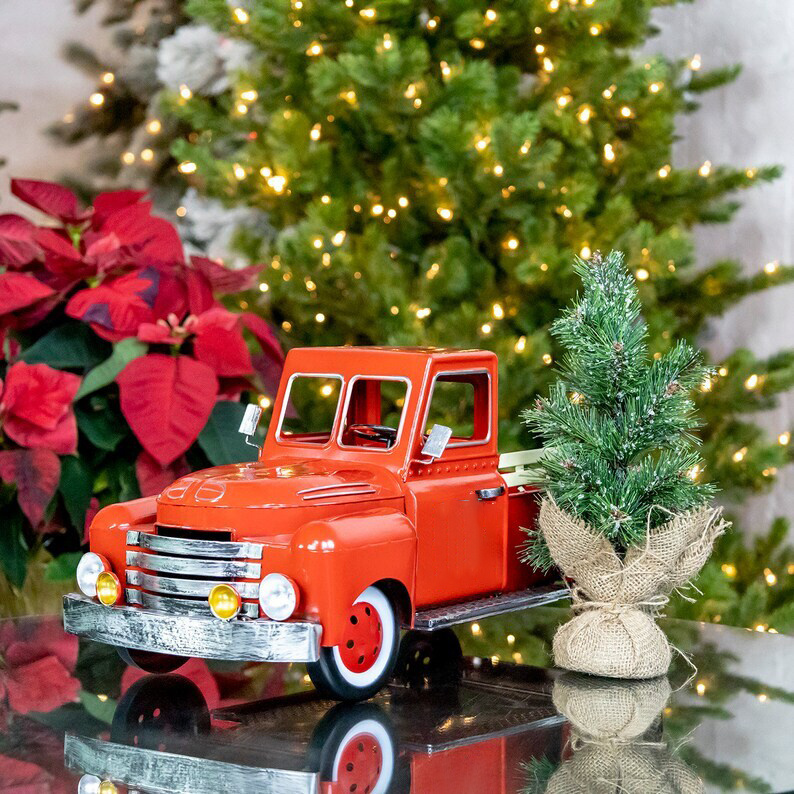 18 Inch Red Metal Truck Decoration