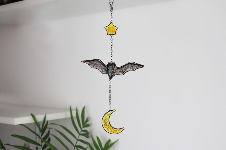 Suncatcher bats with moon and star Hallowen decor Stained glass bats Suncatcher bats Suncatcher moon Moon decor wall hanging Window decor