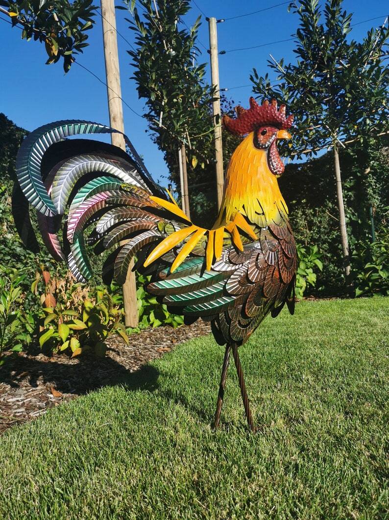 Large iron rooster - Decorative Rooster - Metal garden animals - Garden and patio inspiration
