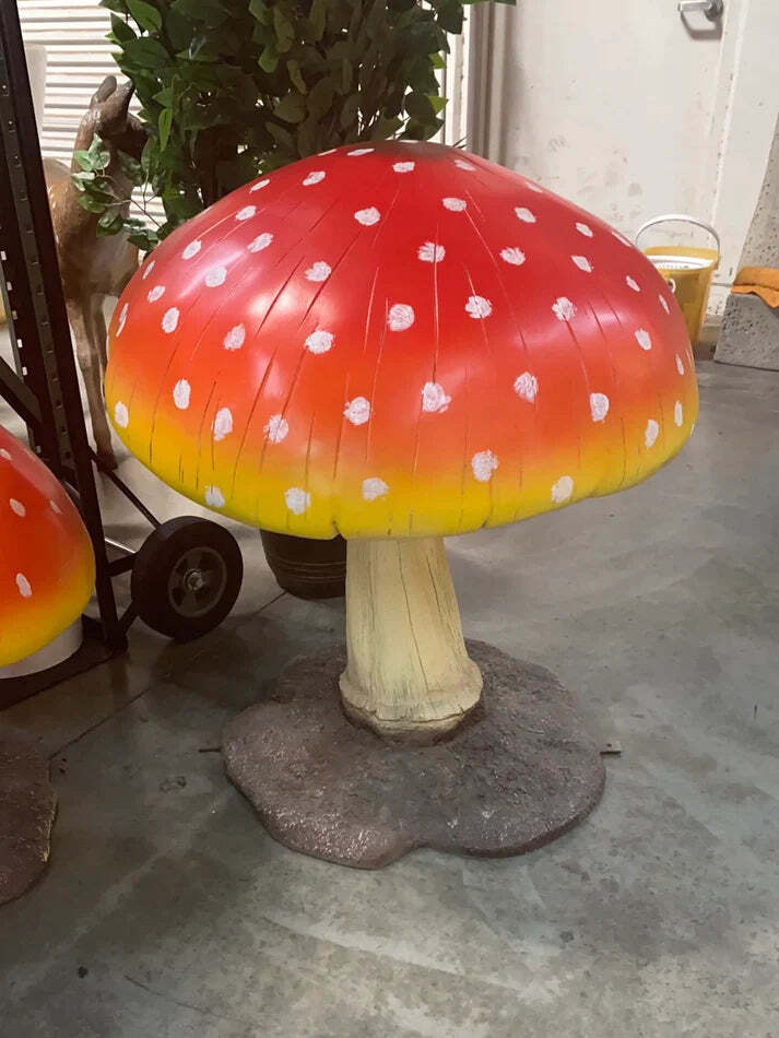 Medium Mushroom Statue